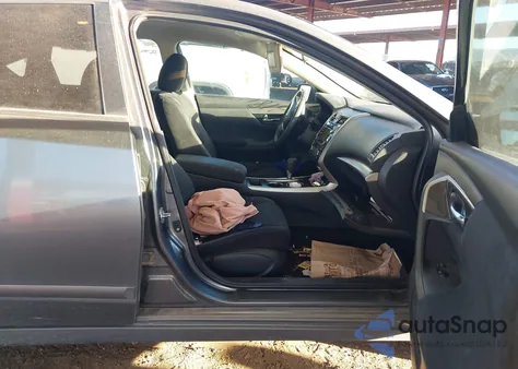 2014 Nissan Altima 2.5 S z USA, uszkodzony, nr VIN 1N4AL3AP0EN231862